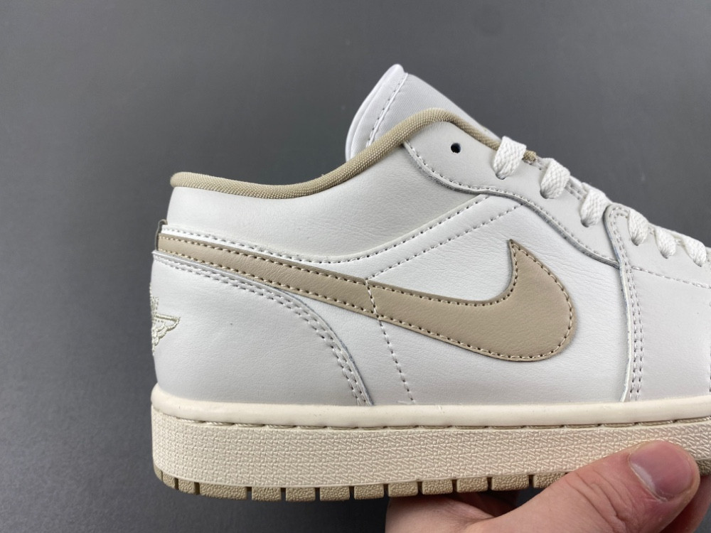 Air Jordan 1 DC0774-112