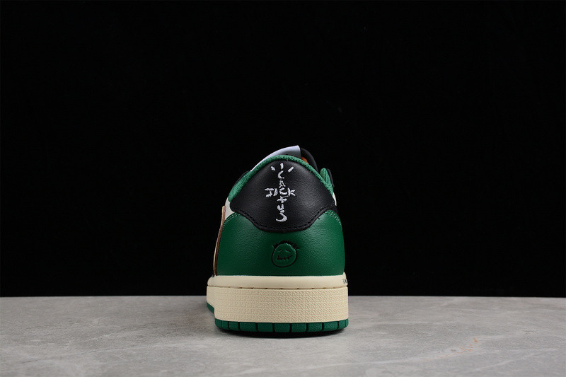 Jordan 1 Low DM7866-128