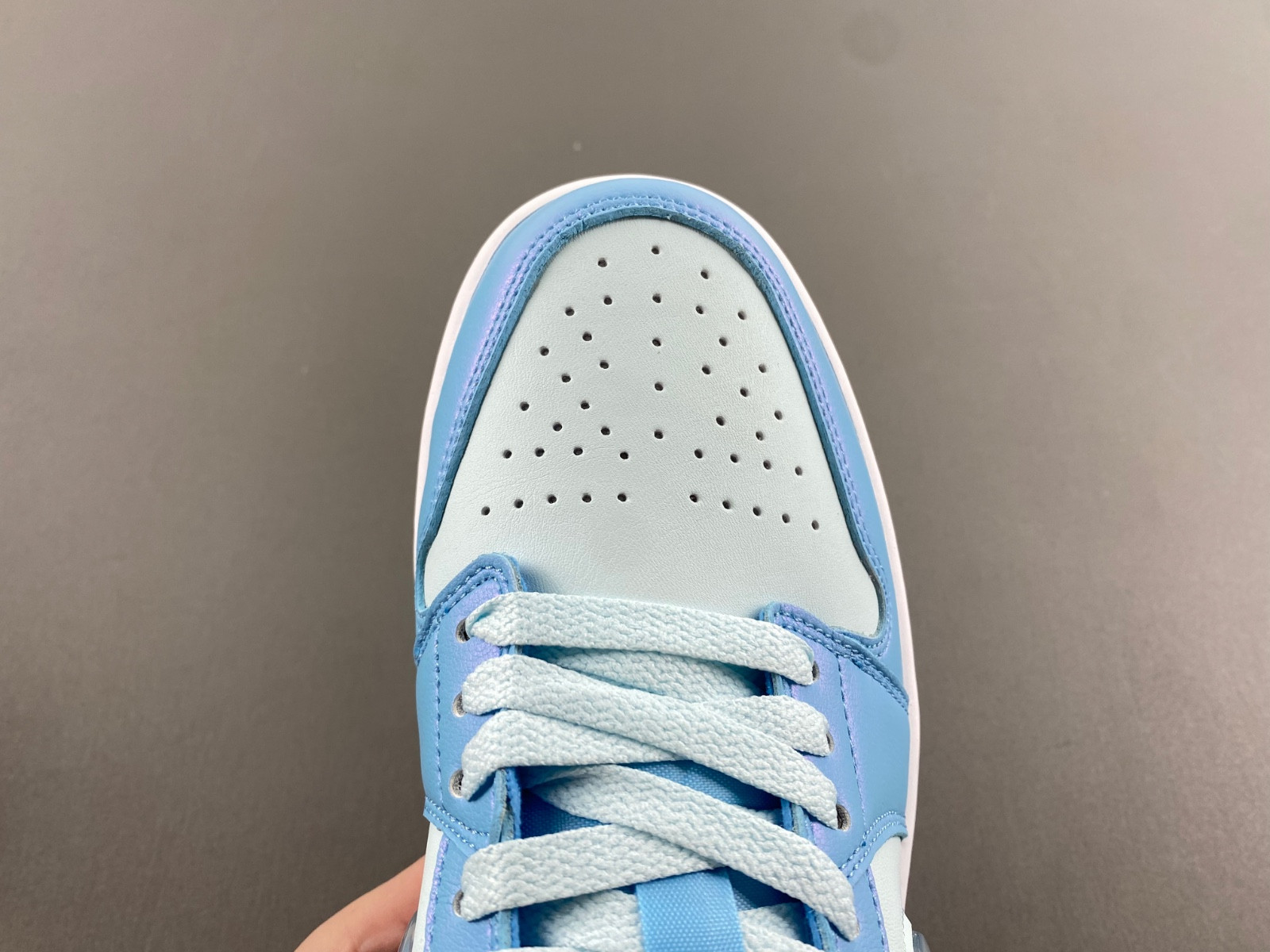 Air Jordan 1 Low FN7366-400