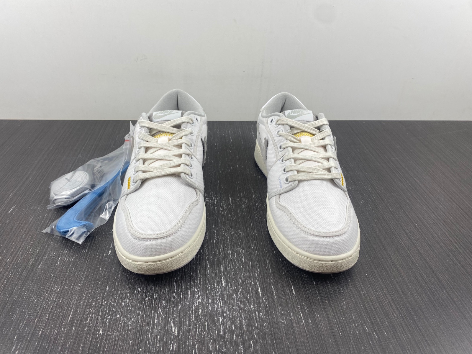 Union x AJKO 1 Low DO8912-101