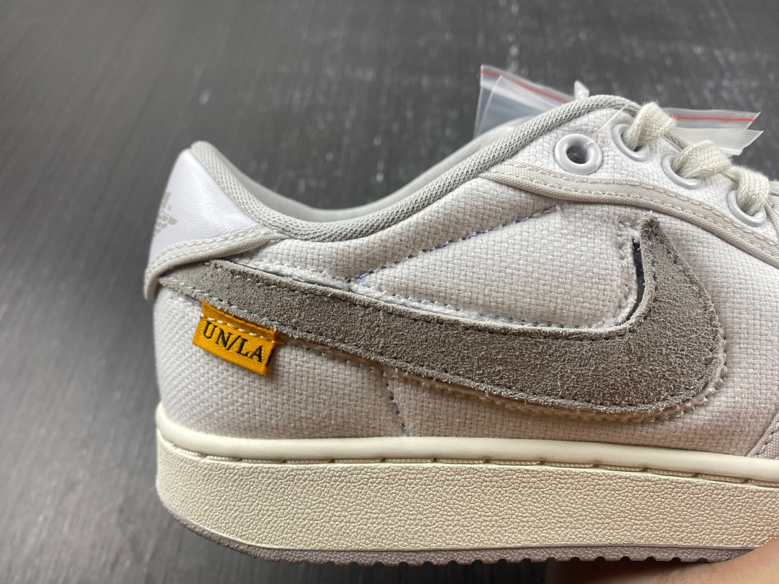 Union x AJKO 1 Low DO8912-101