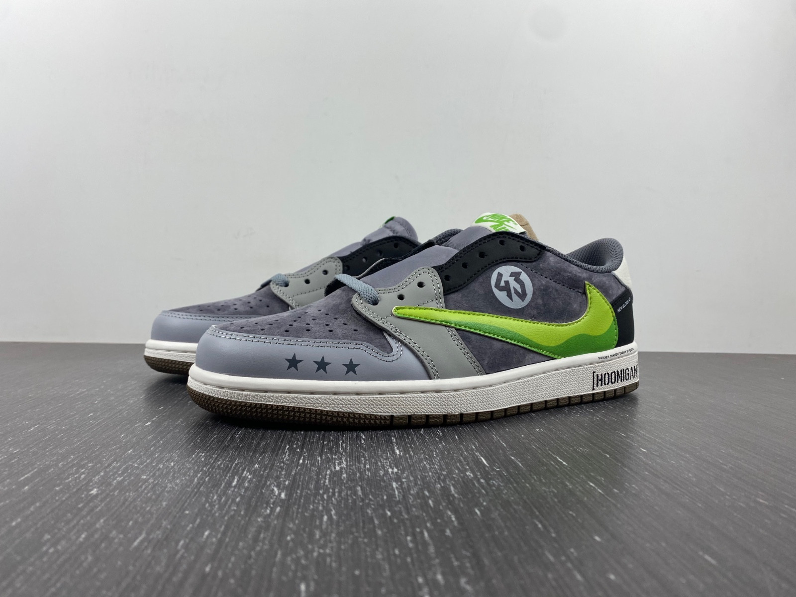 Jordan 1 Retro Low CZ0790-043