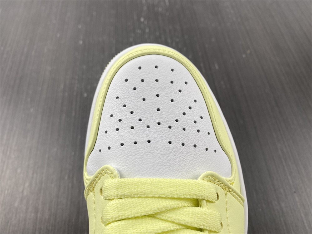 Air Jordan 1 Low  DC0774-007