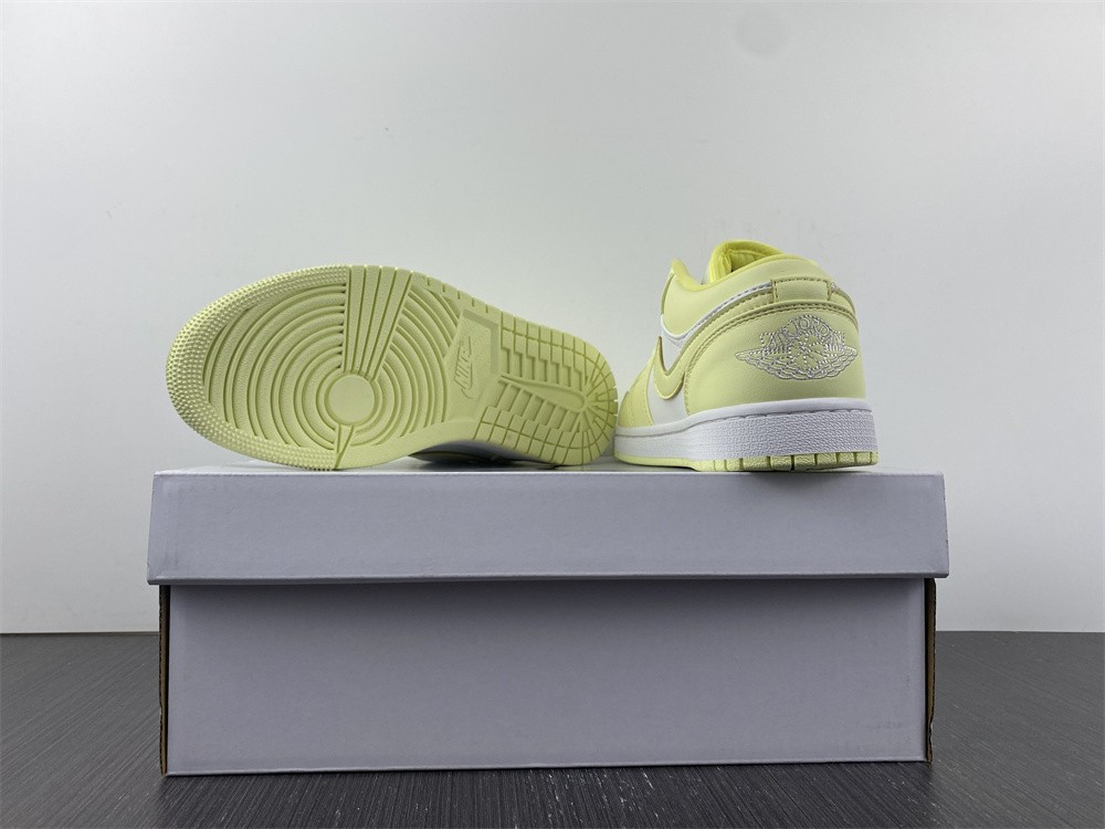 Air Jordan 1 Low  DC0774-007