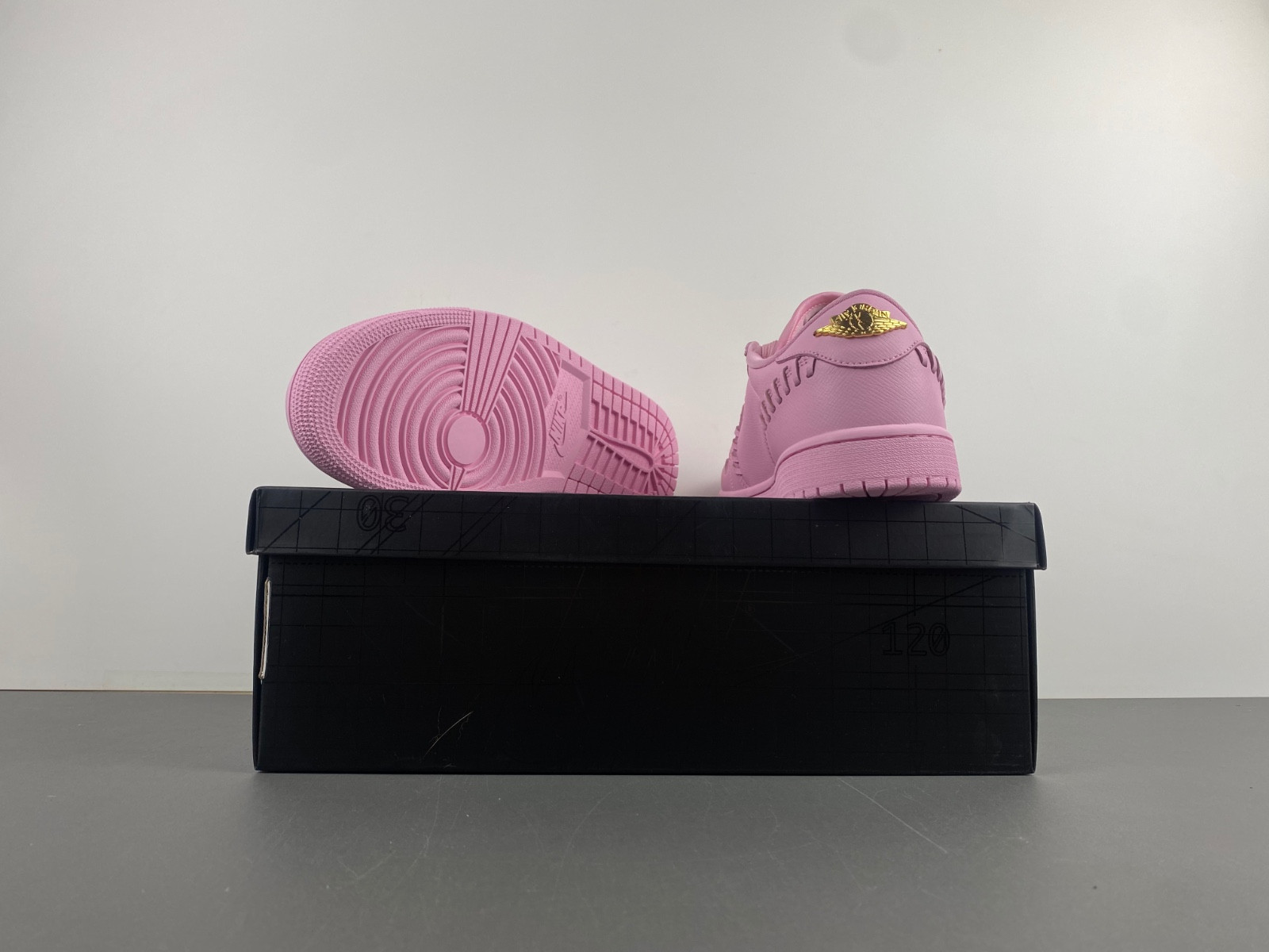Air Jordan 1 Low WMNS “Method of Make” FN5032-600
