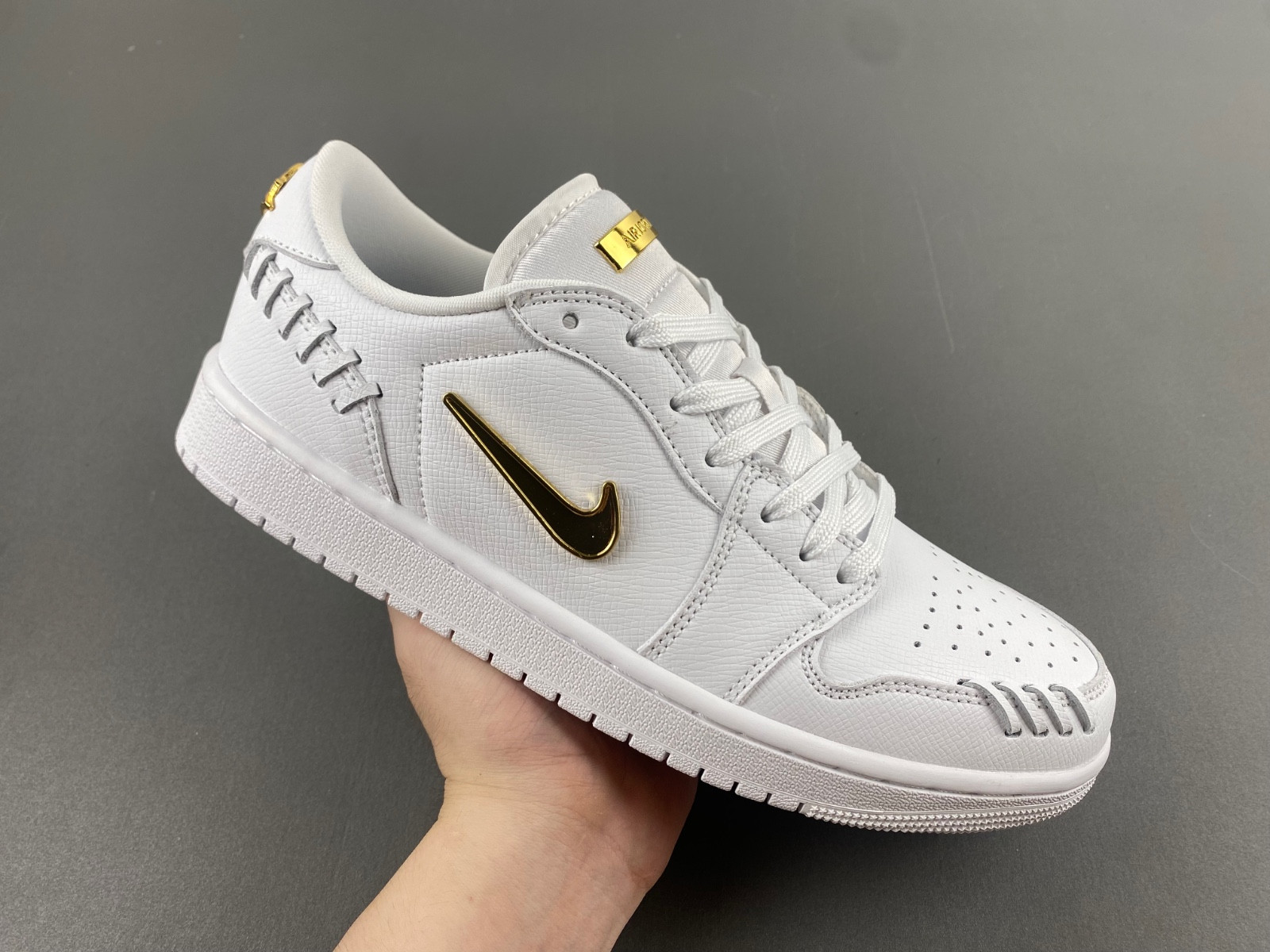 Air Jordan 1 Low Method of Make FN5032-100