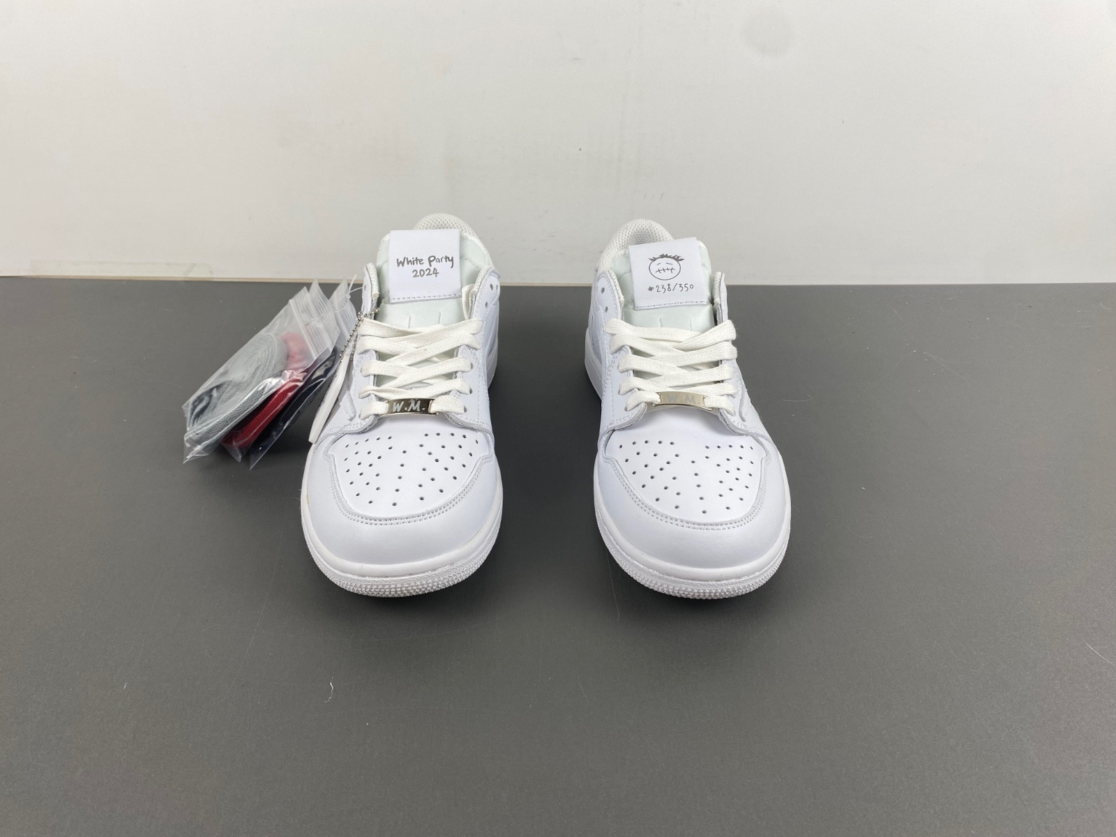 Travis Scott x Air Jordan 1 Low DM7866-292