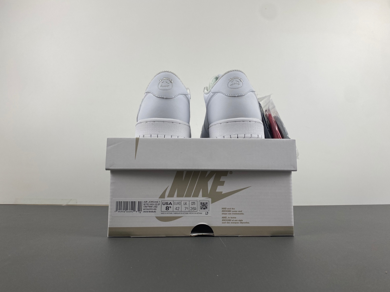 Travis Scott x Air Jordan 1 Low DM7866-292