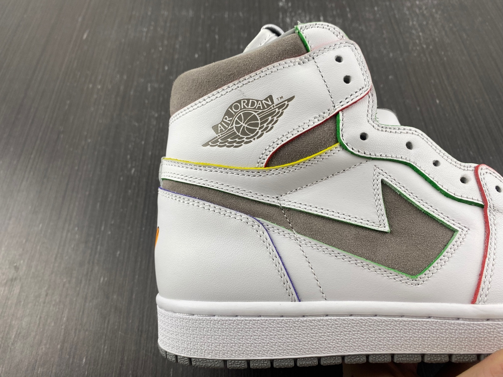 Air Jordan 1 High