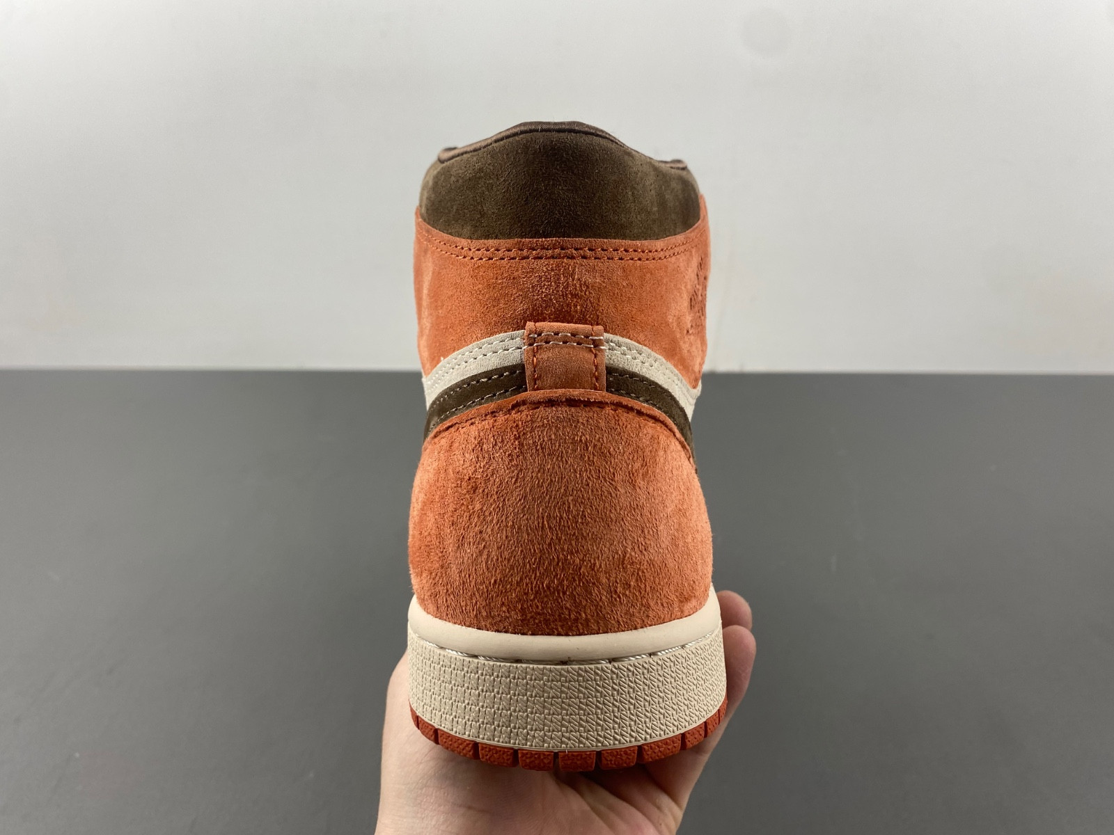 Air Jordan 1 High OG WMNS “Cacao Wow” FQ2941-200