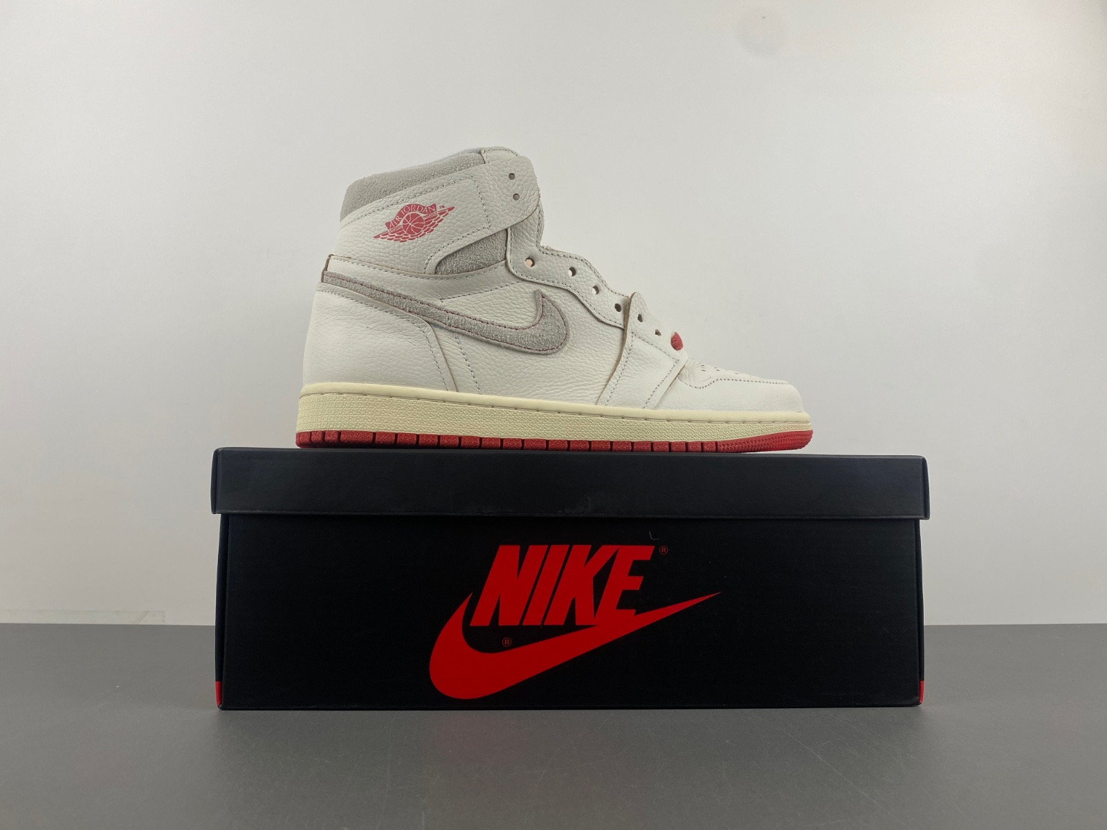 Air Jordan 1 High OG Rare Air “Cinnabar” (W) DB4612-100