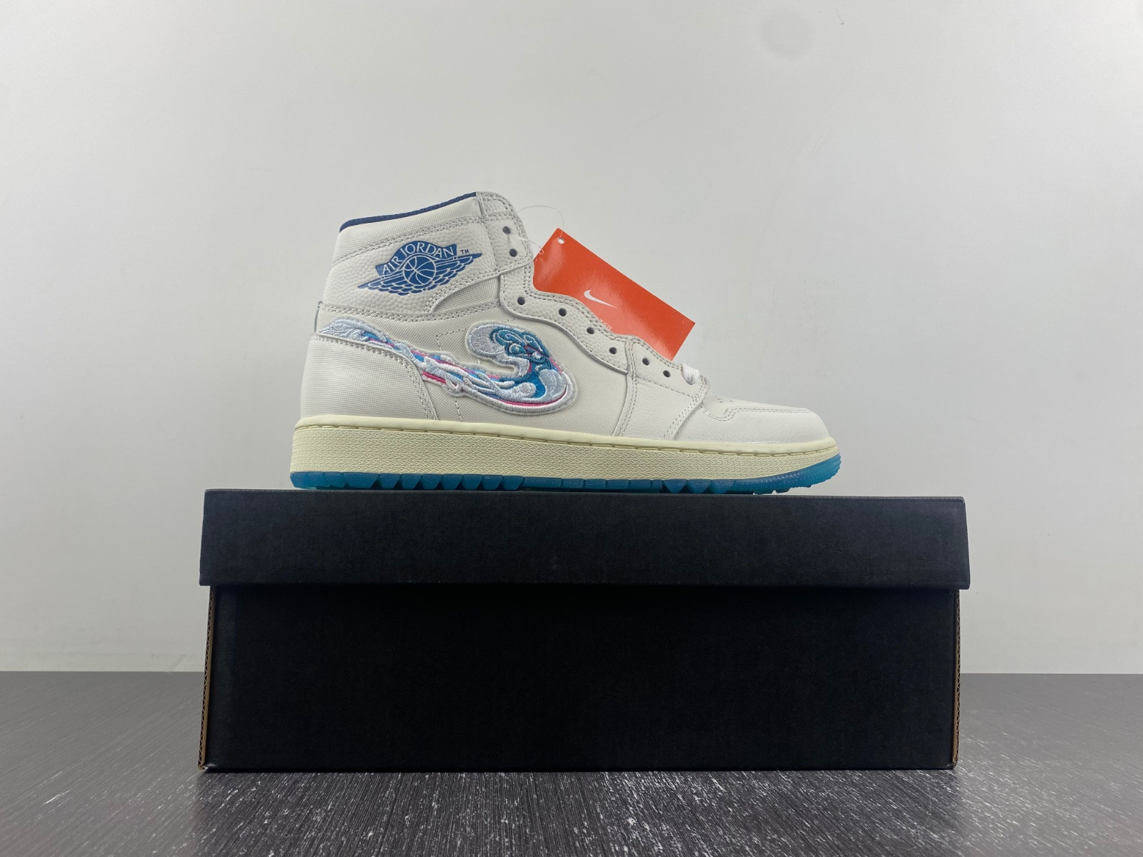 Michelle Wie West x Air Jordan 1 High Golf “Pebble Beach” FV3565-100