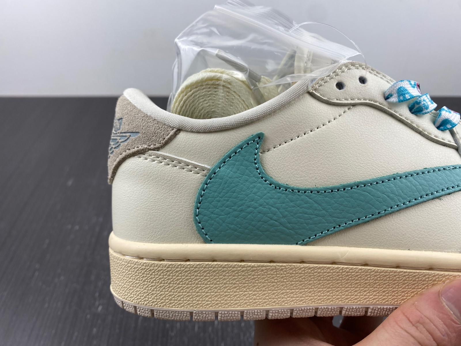 Air Jordan 1 Low DM7866-102