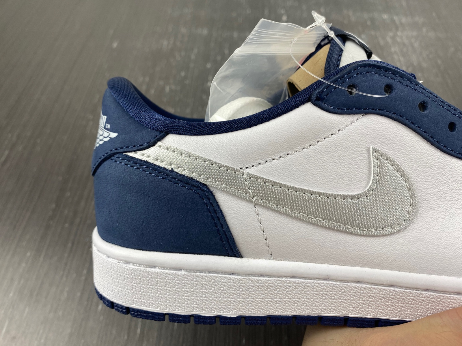 Nike SB x Air Jordan 1 Low CJ7891-400