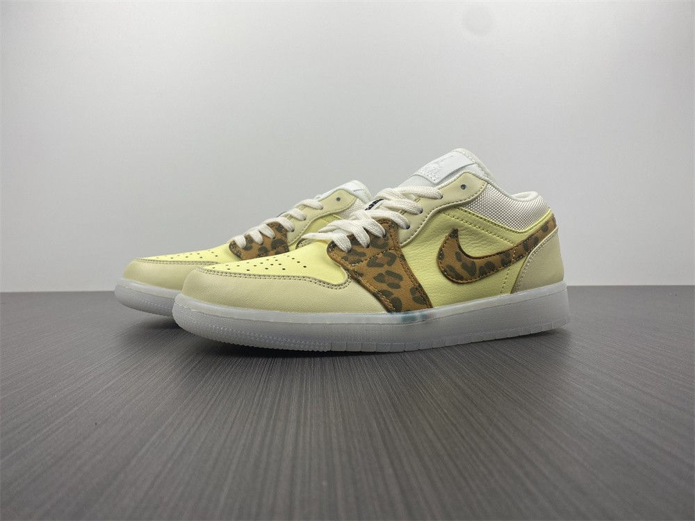 Air Jordan 1 Low “SNKRS Day” DN6998-700