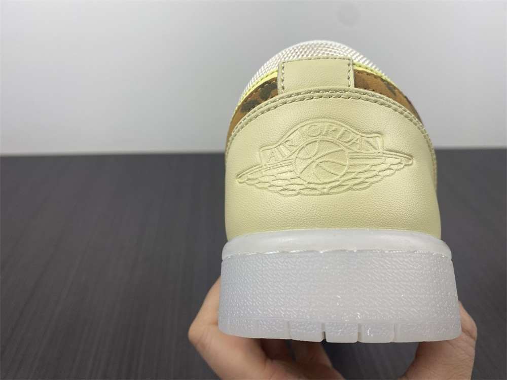 Air Jordan 1 Low “SNKRS Day” DN6998-700