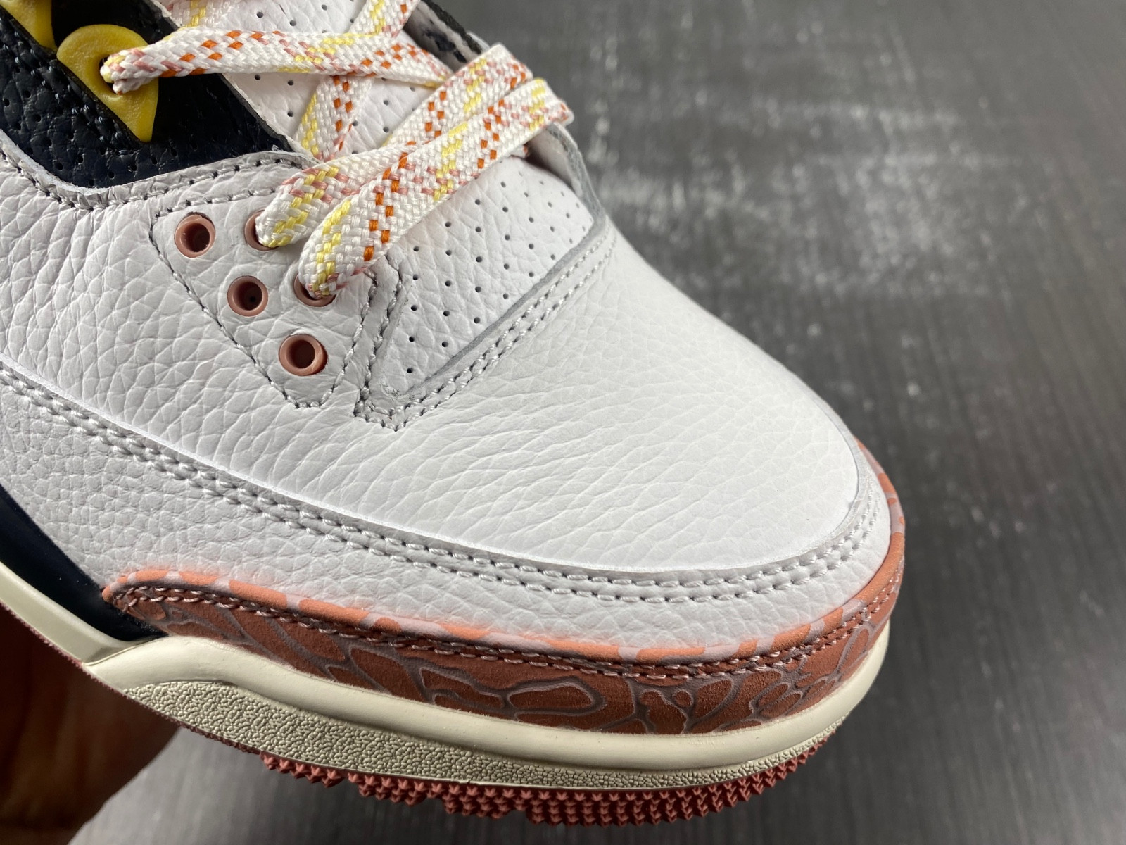 Air Jordan 3 GS “Vintage Floral” 441140-100