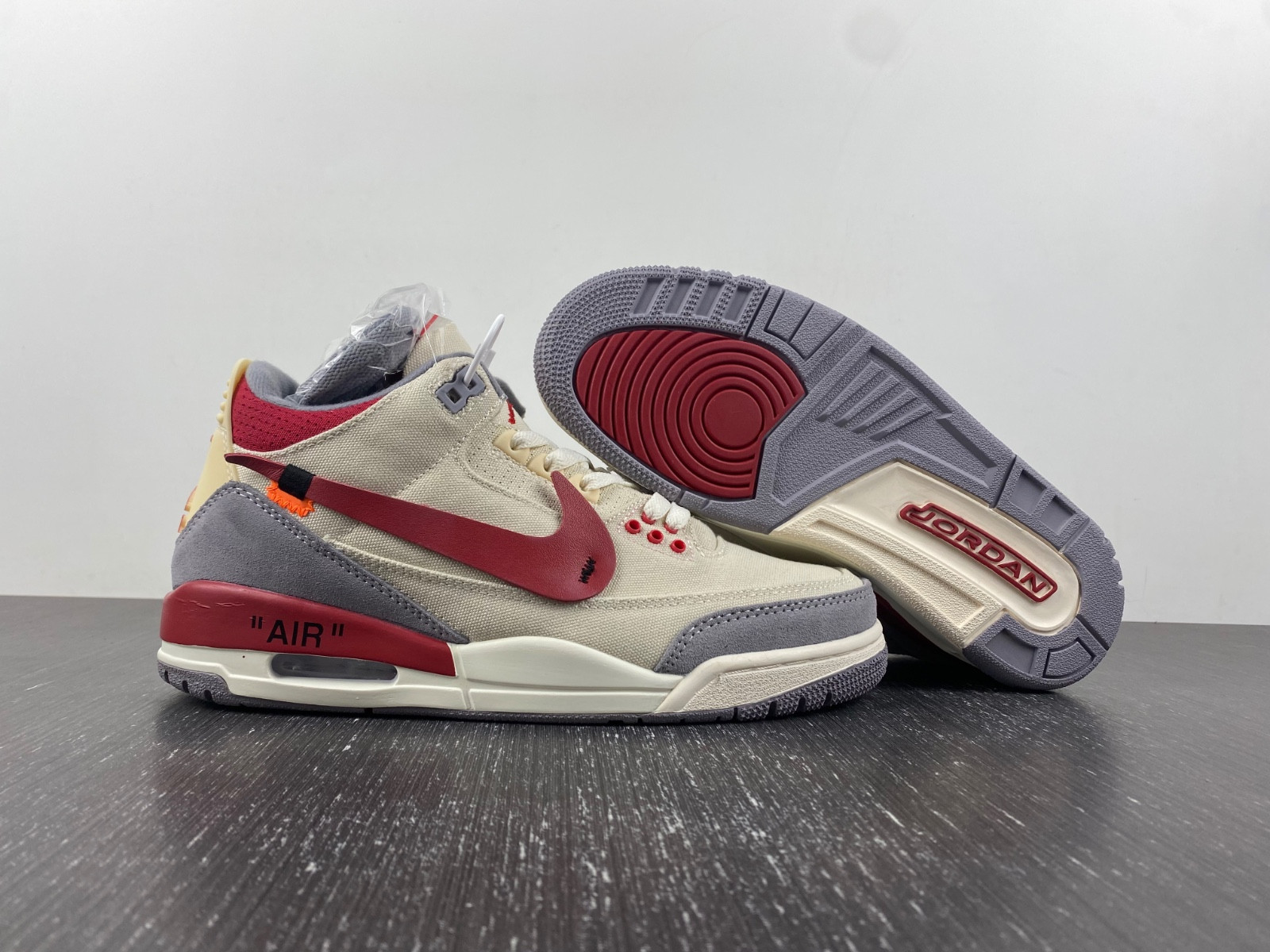 Travis Scott x Air Jordan 3 “Palomino” DH7139-123