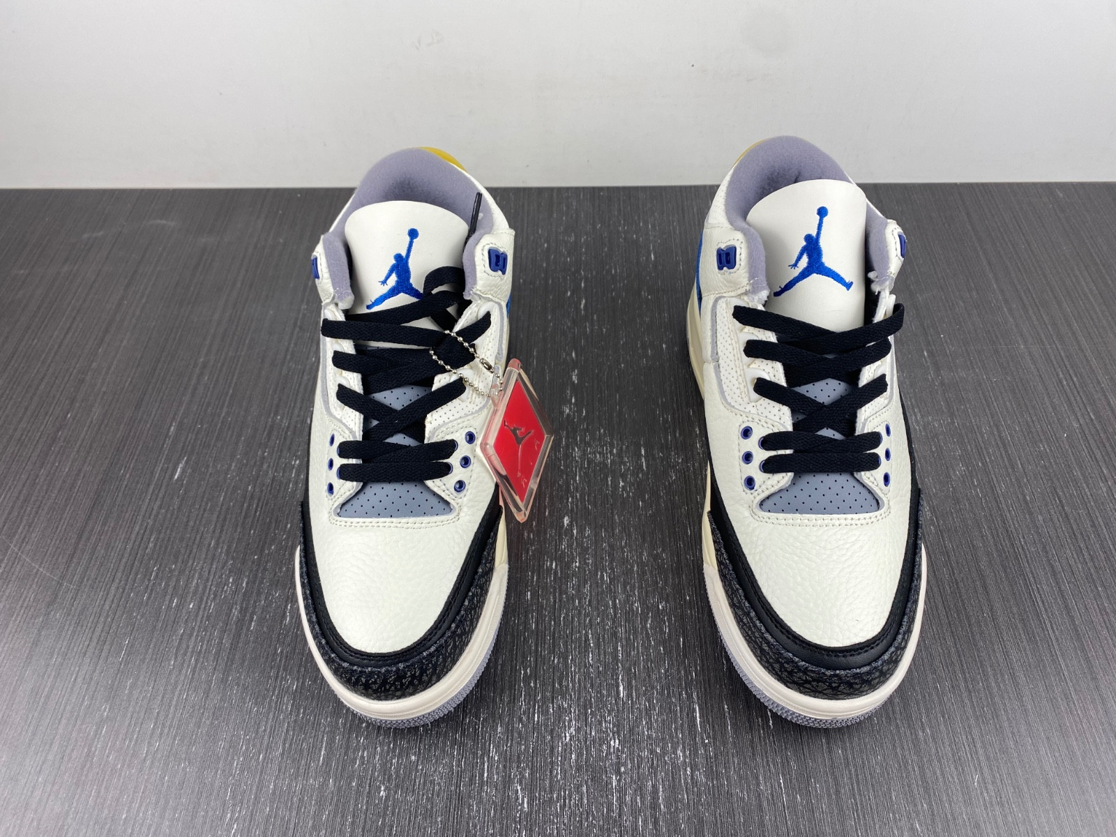 Air Jordan 3 398614-145