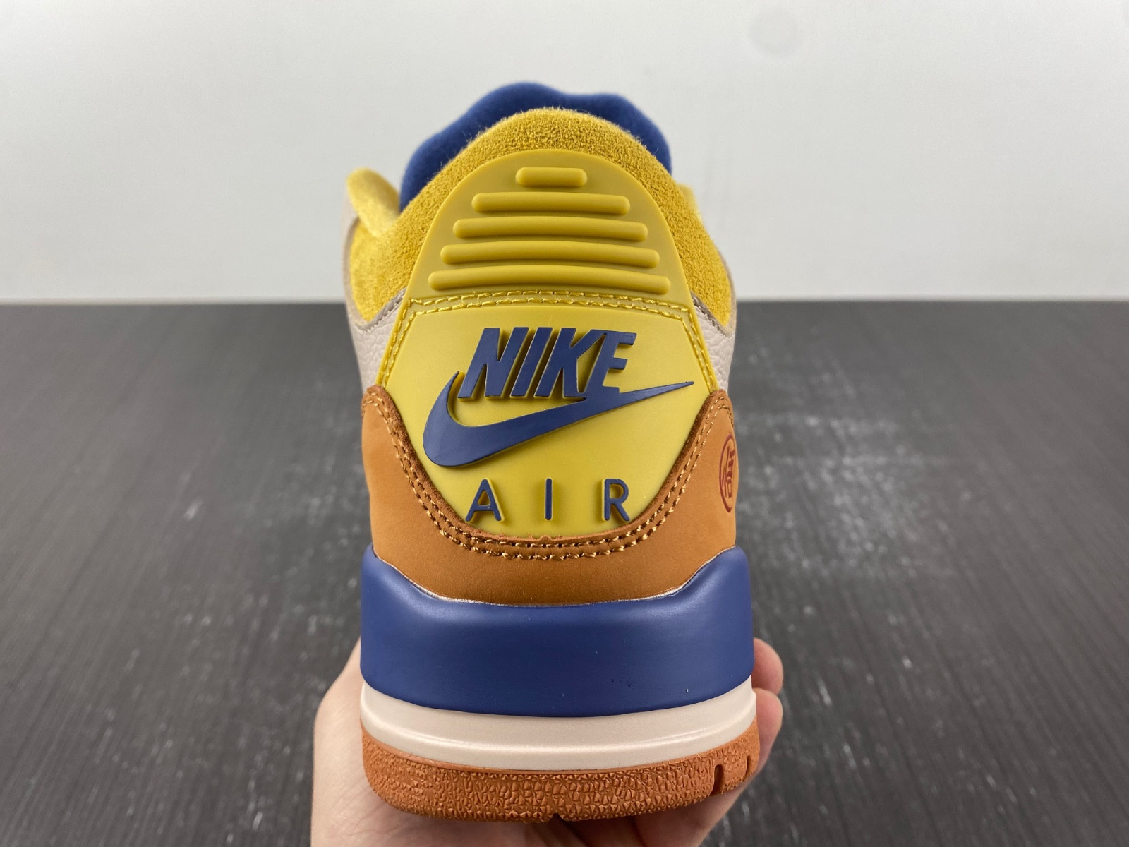 Air Jordan 3 DX6660-900