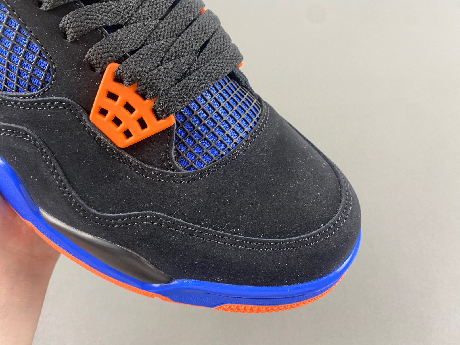 Air Jordan 4 “Cavs” 308497-027