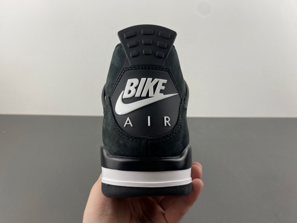 Air Jordan 4 HF4300-001