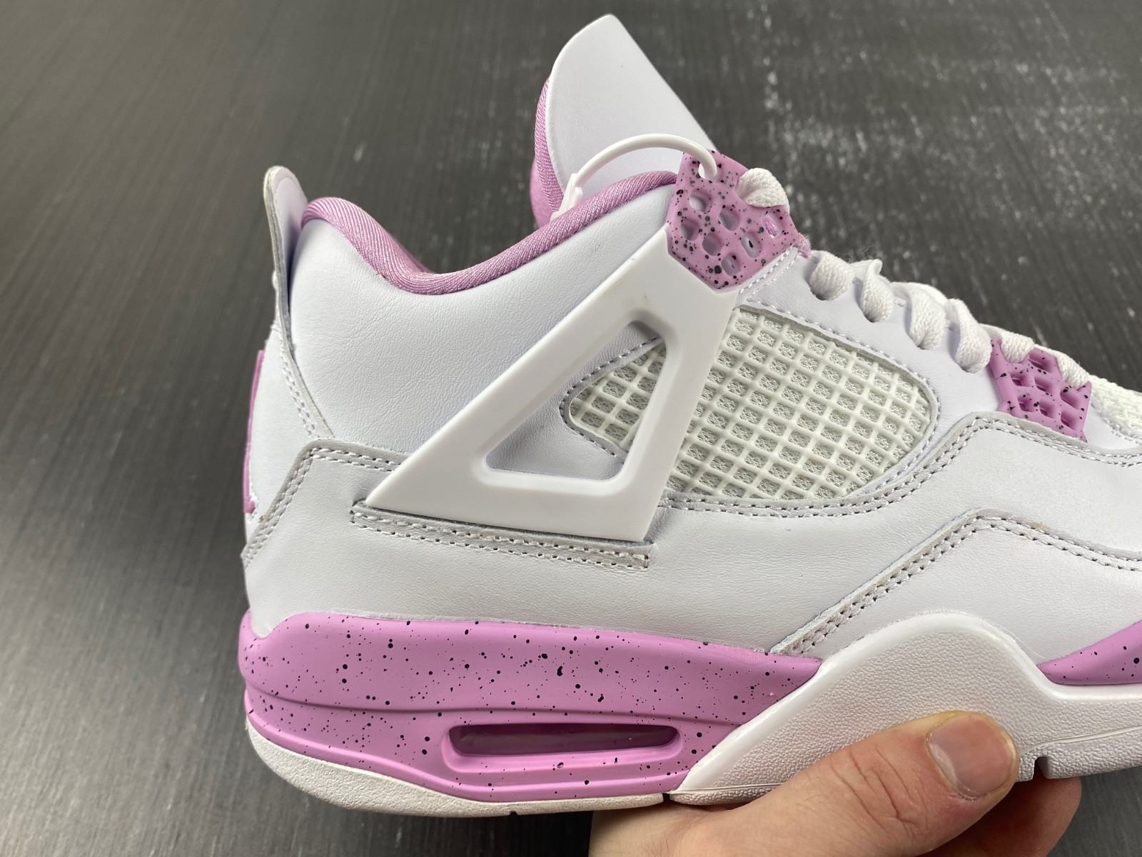 Air Jordan 4 CT8527-116
