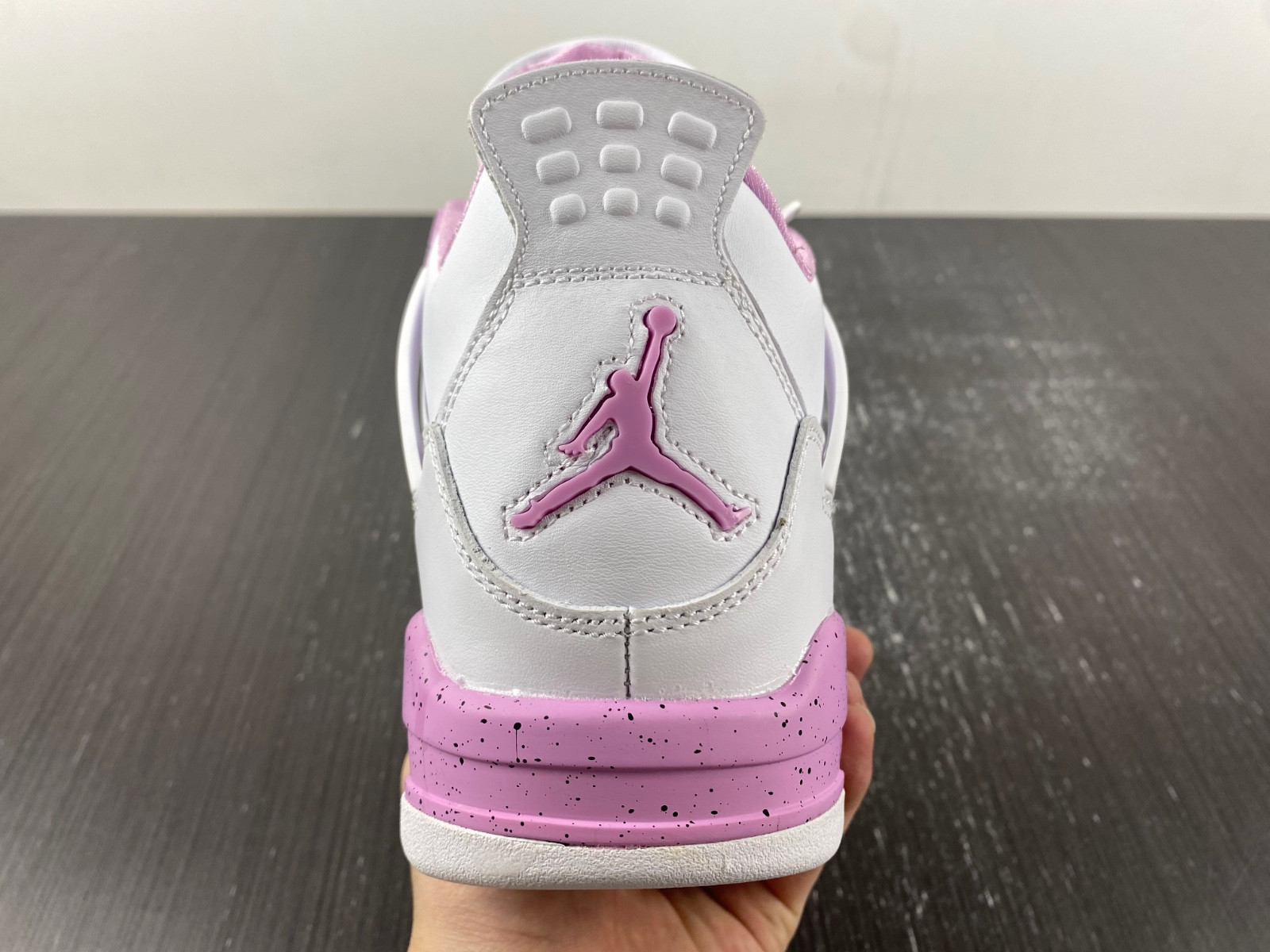 Air Jordan 4 CT8527-116