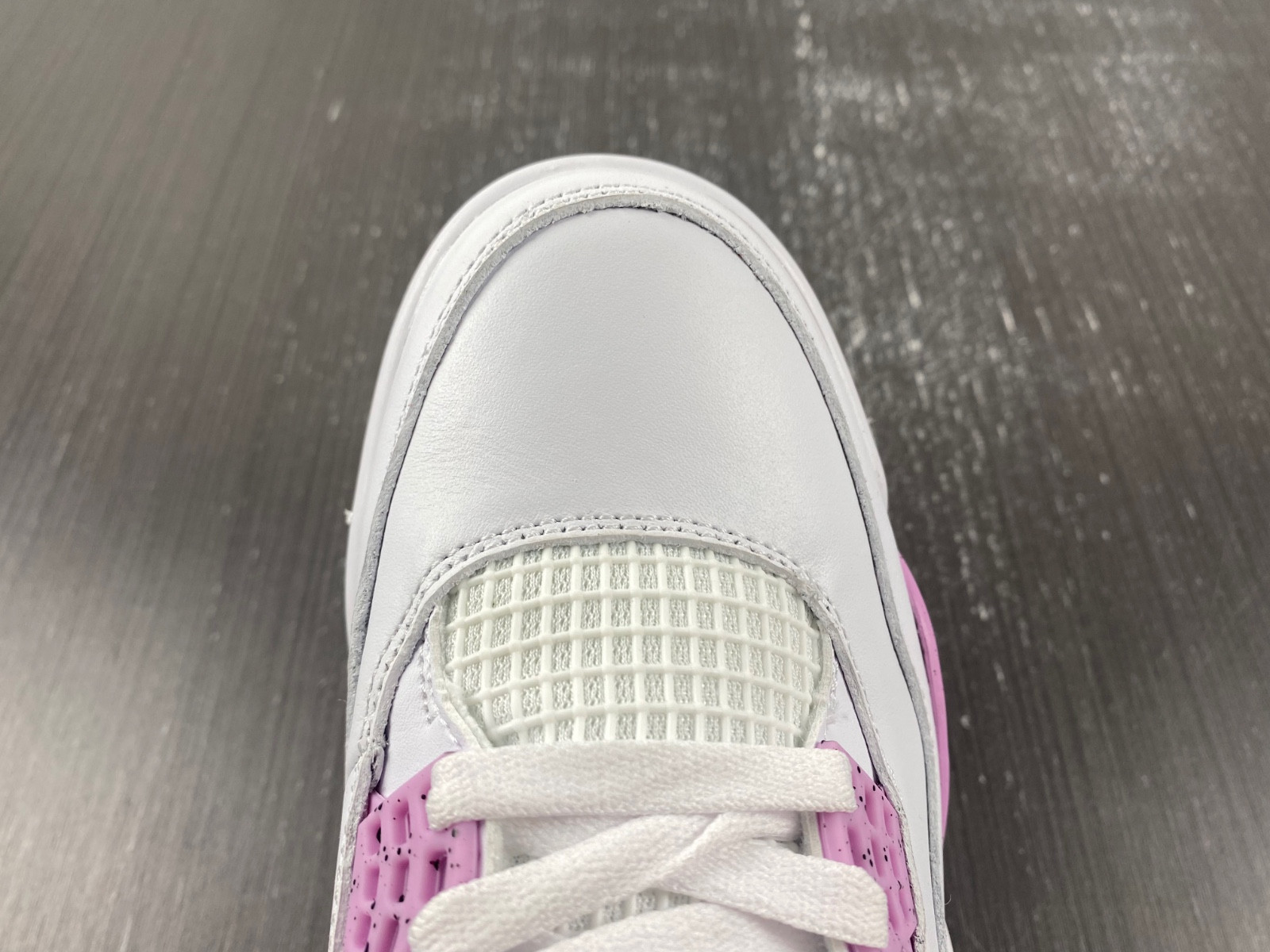 Air Jordan 4 CT8527-116