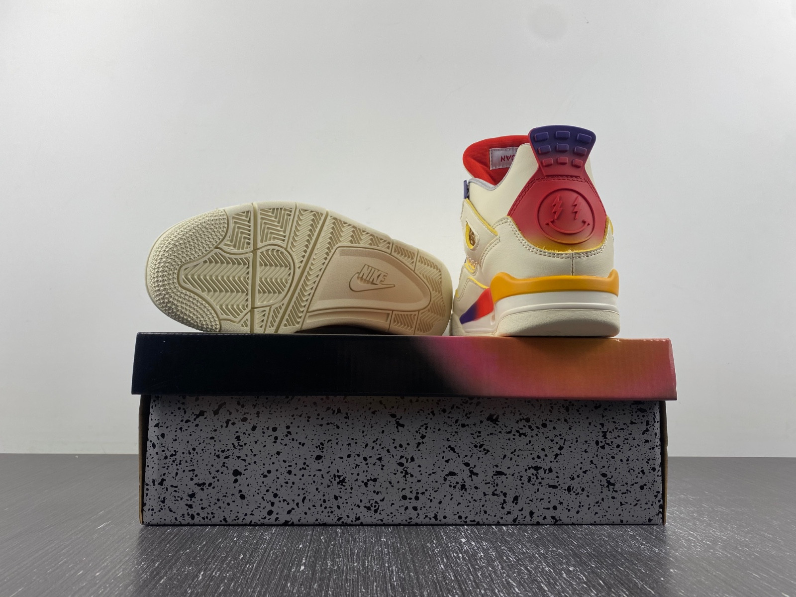 Balvin x Air Jordan 4 Retro  AQ0344-901