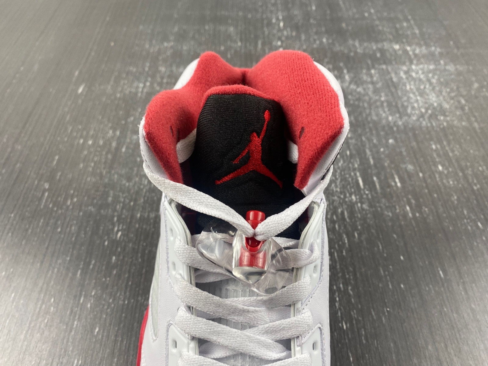 Air Jordan 5 “Fire Red” 136027-120