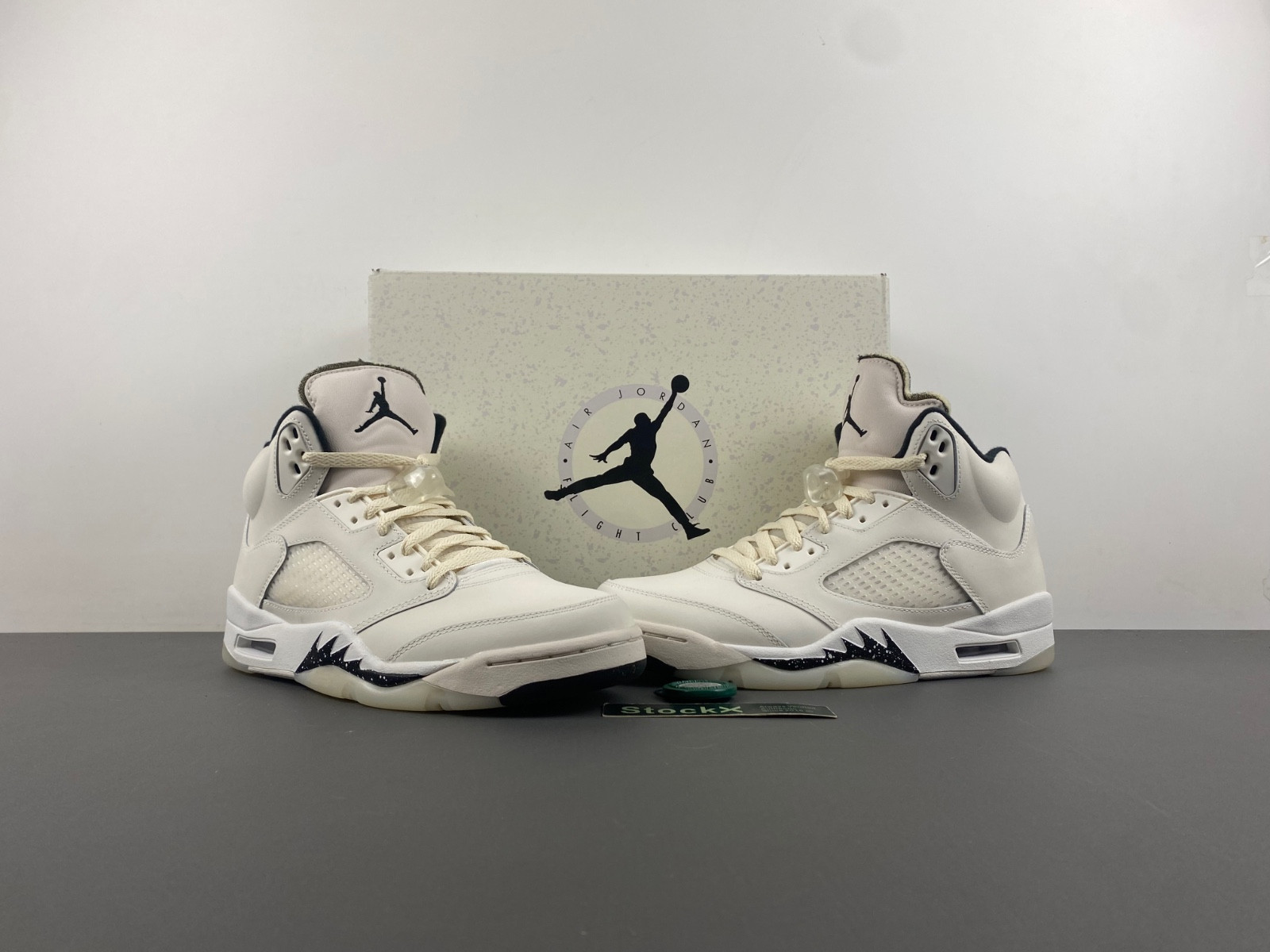 AIR JORDAN 5 RETRO 
