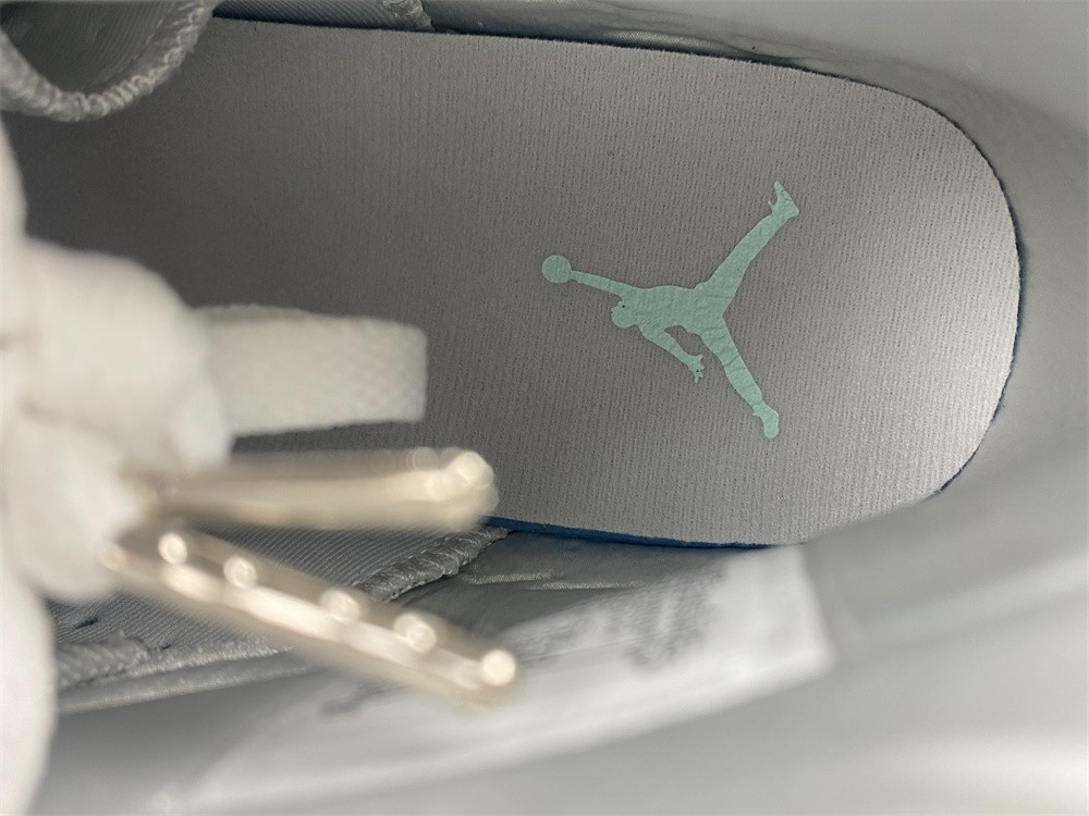 nike air jordan 6 “T*f*ny” dq4914-103