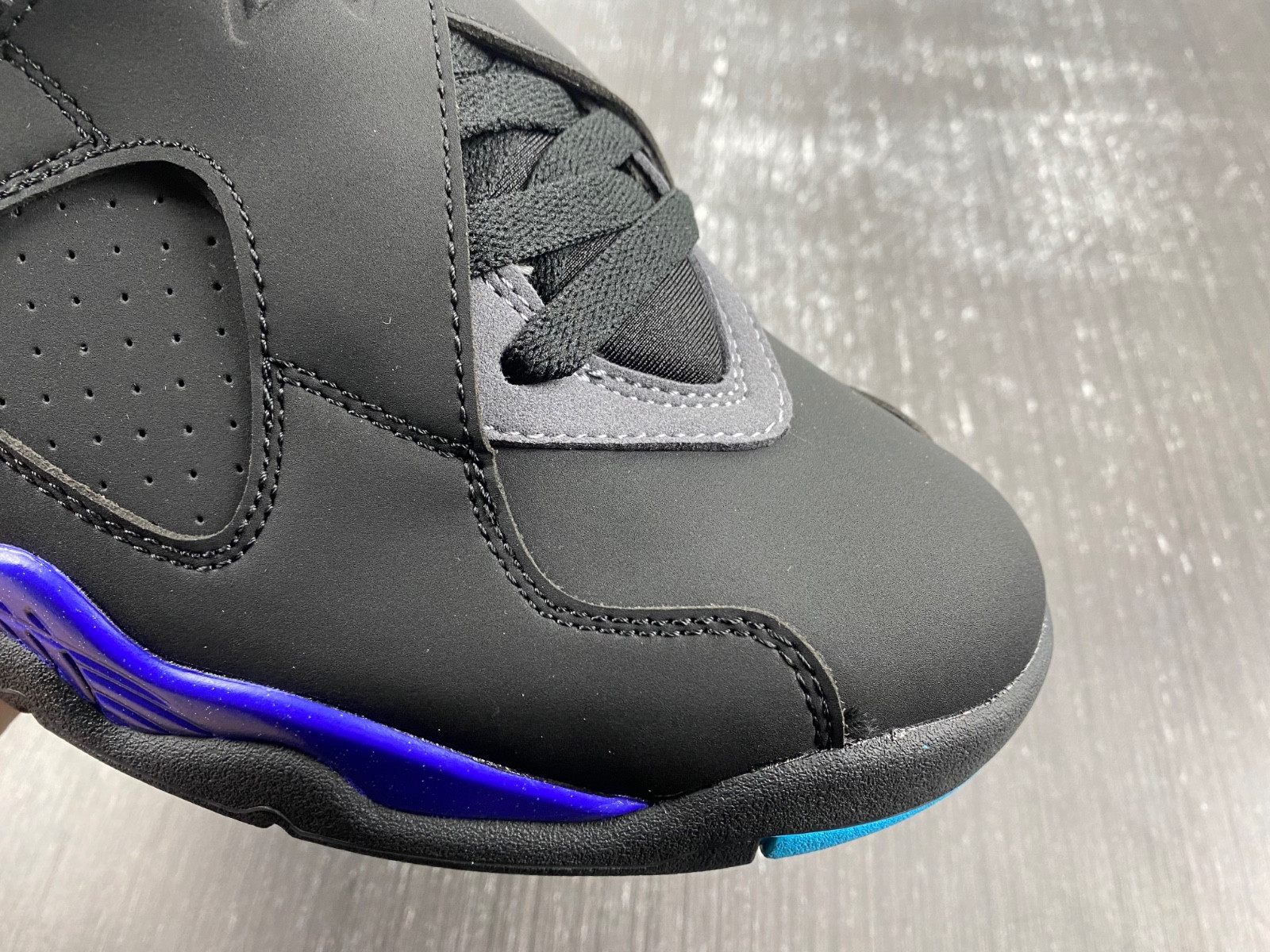 Air Jordan 8 “Aqua” 305381-025