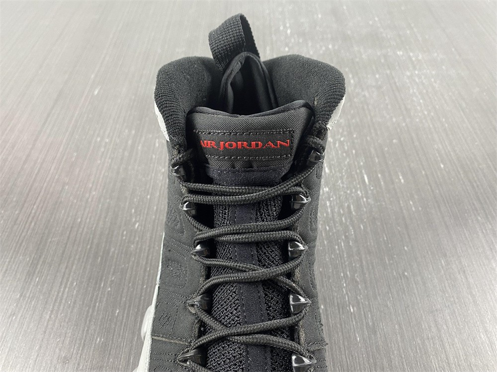 Air Jordan 9 “Particle Grey” CT8019-060