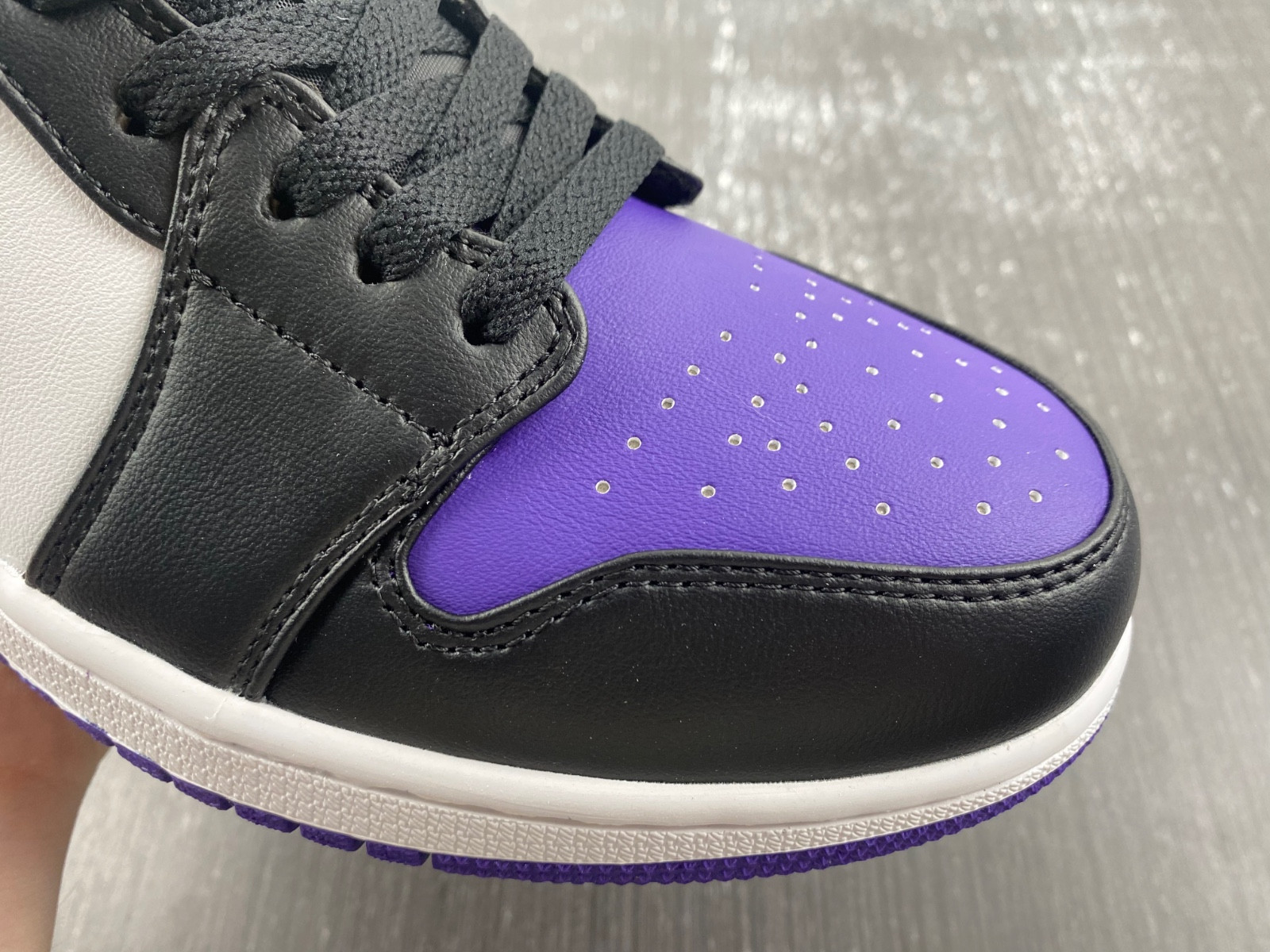 Air Jordan 1 Low 553558-154