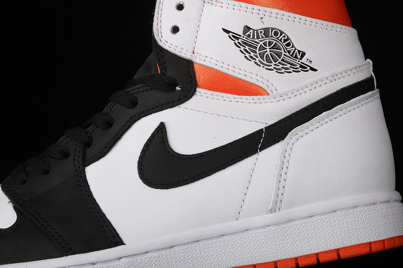 Air Jordan 1 High OG “Electro Orange” 555088-180