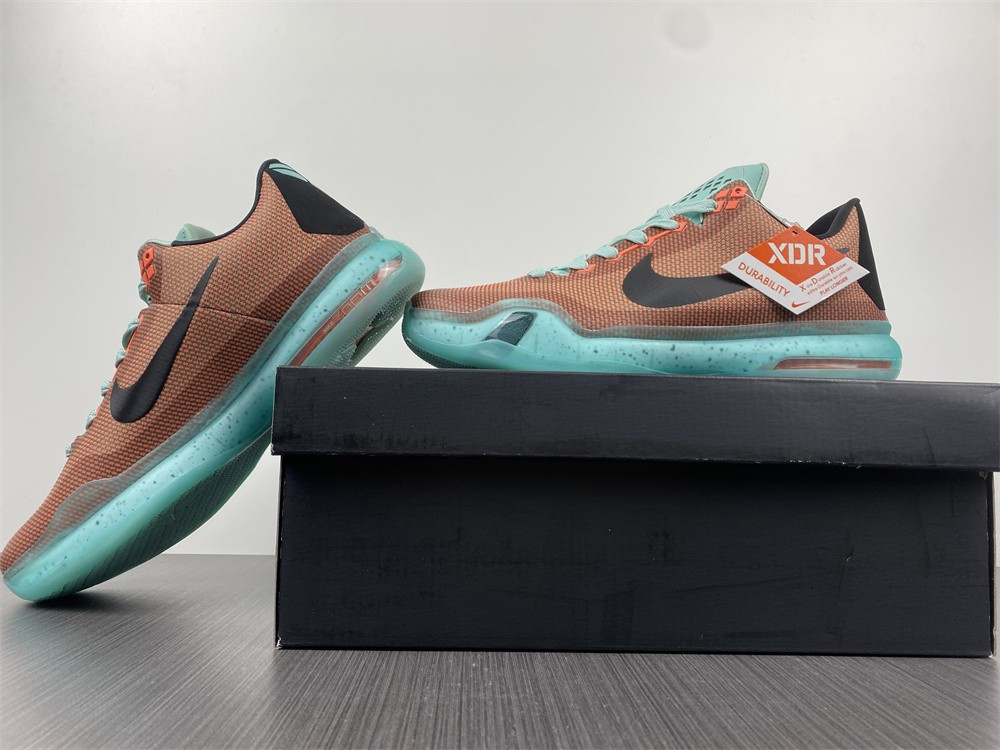 KOBE 10 