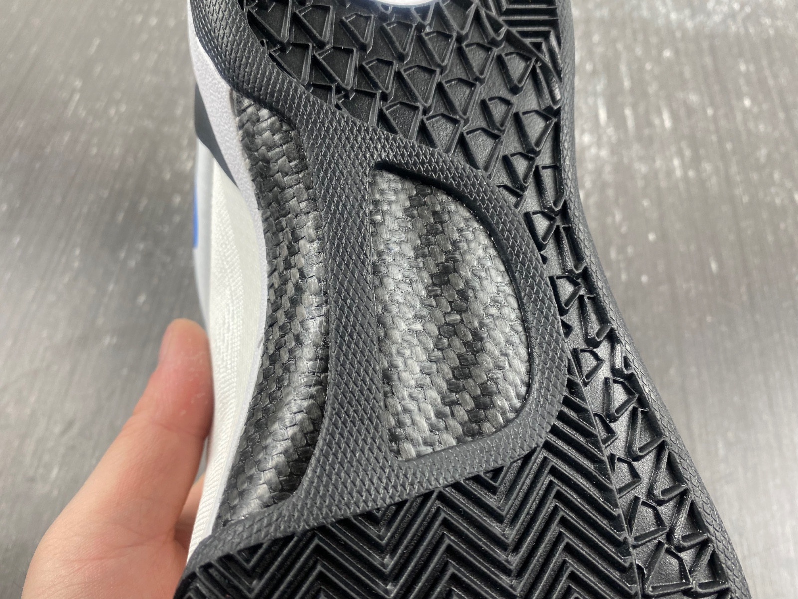 KOBE 8