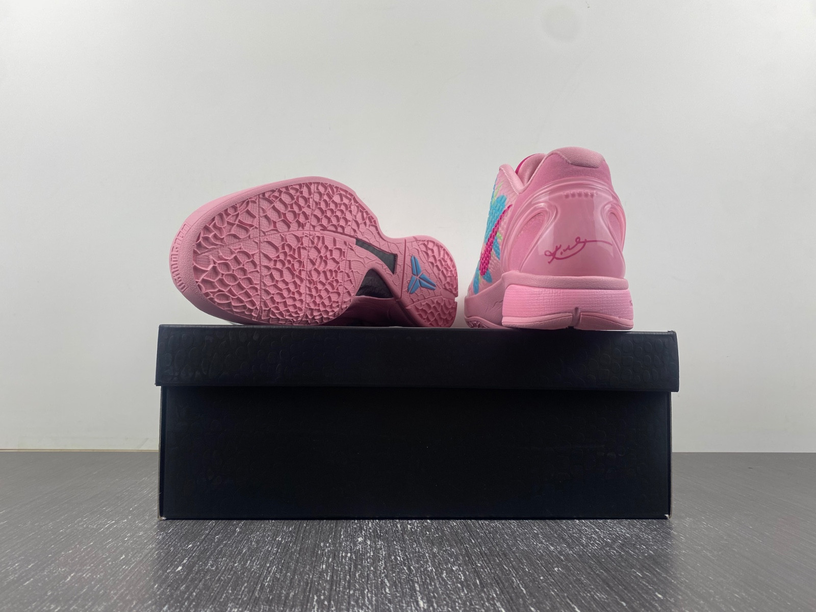 Zoom Kobe 6 CM2190-621