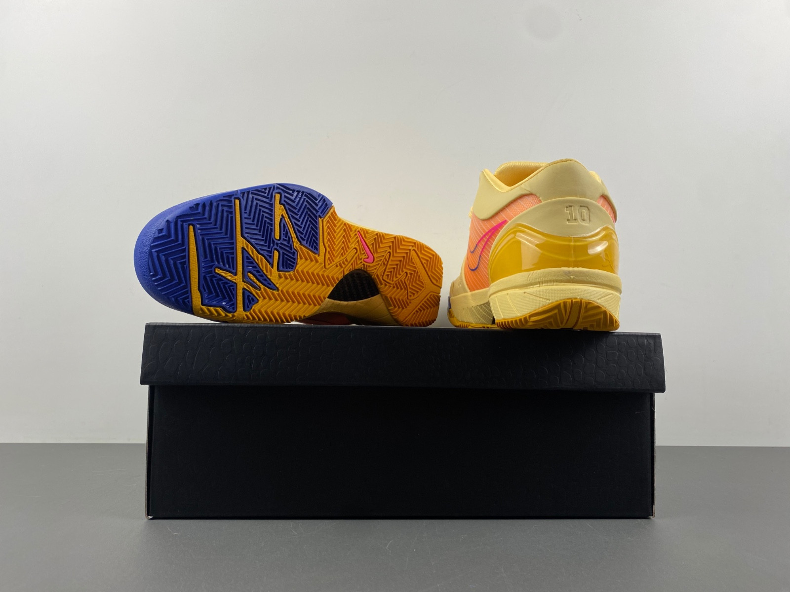 Nike Kobe 4 Protro 723908-180