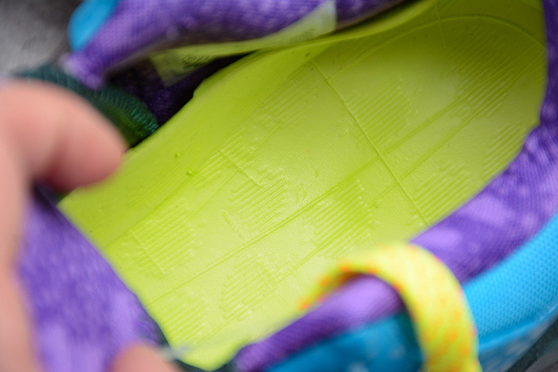 Kobe 7 488371-200