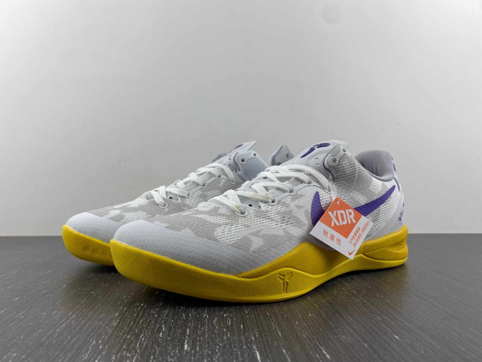 Nike Kobe 8 Easter 555035-101