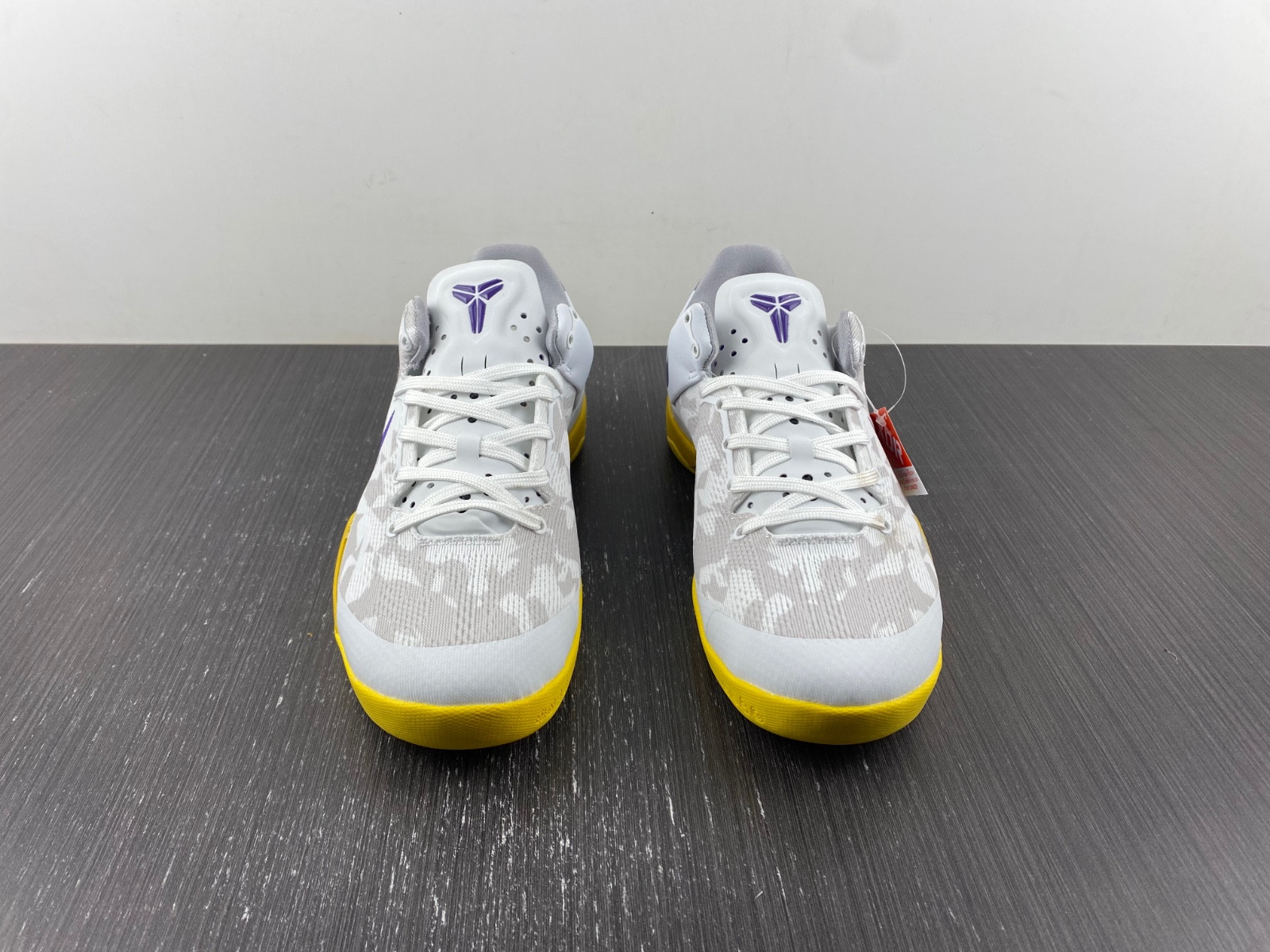 Nike Kobe 8 Easter 555035-101