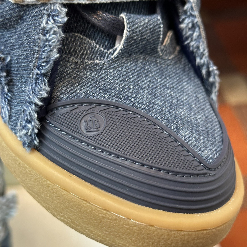 LanV sneakers