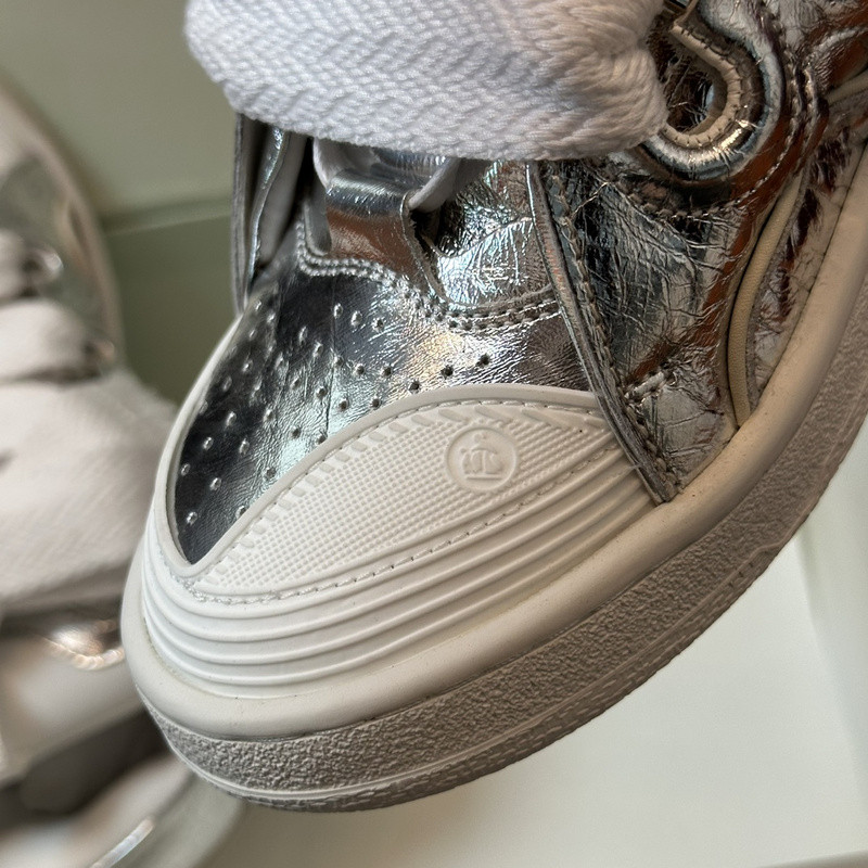 LanV sneakers
