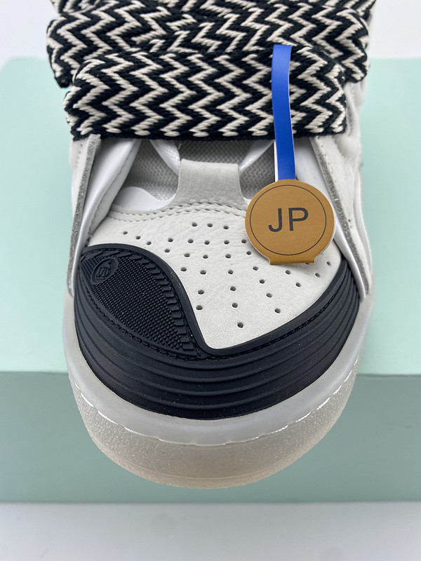 LanV sneakers