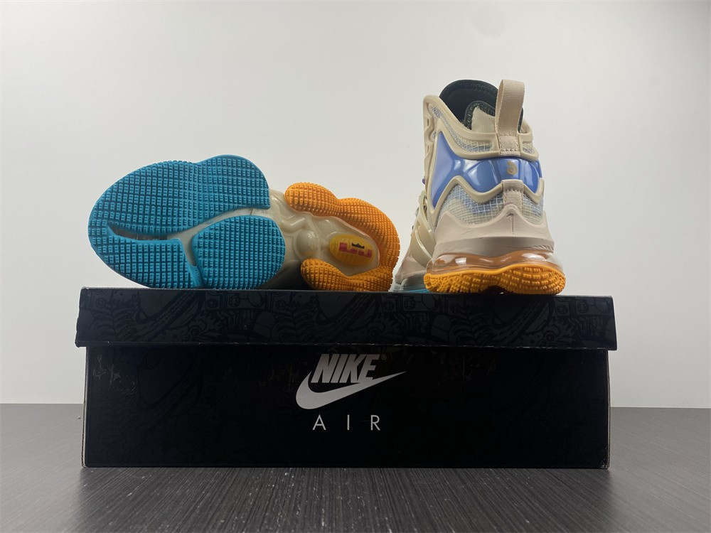 Nike LeBron 19 DC9341-200