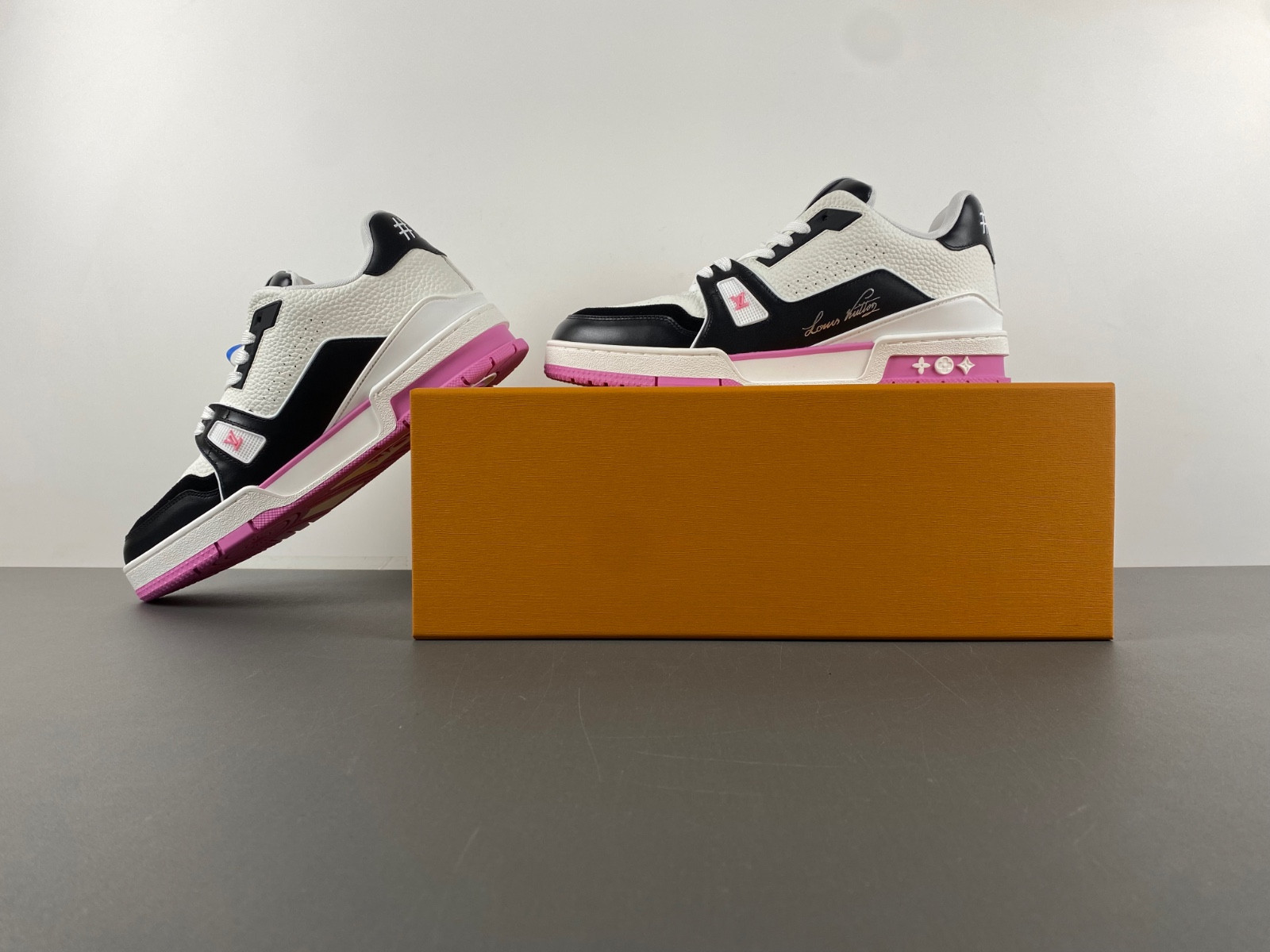 L*V Trainer