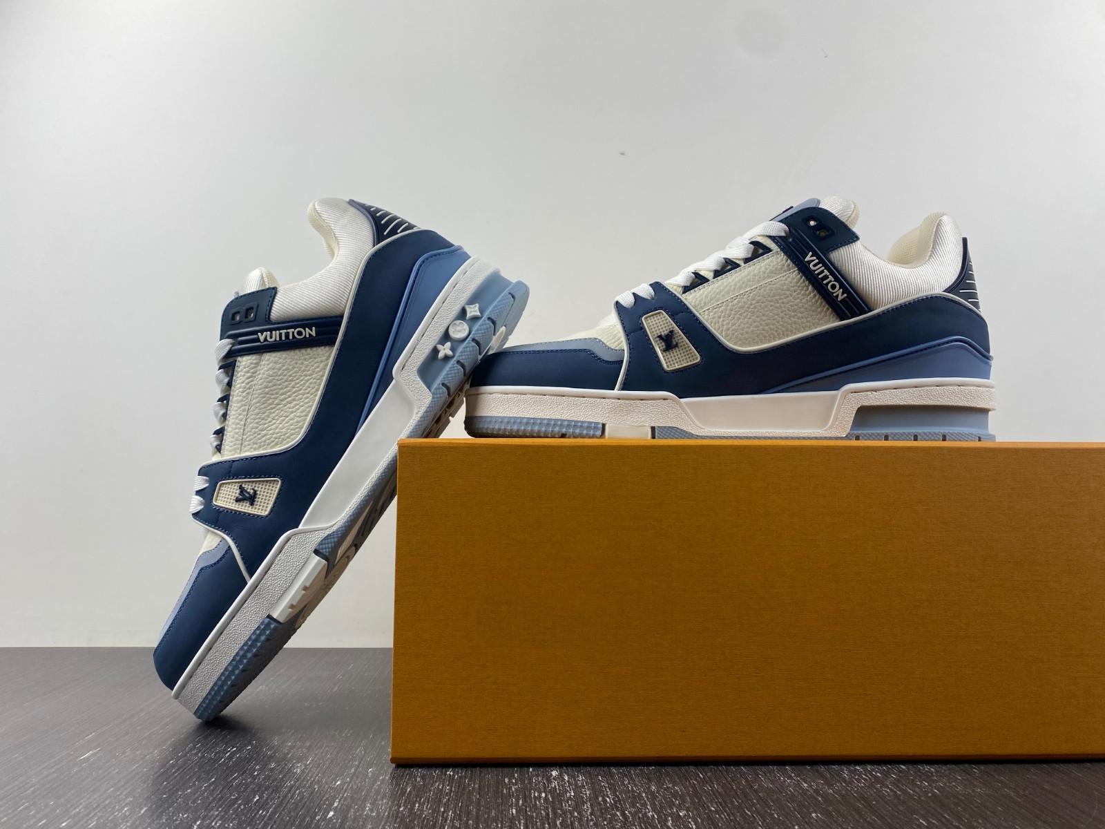 L*V Trainer